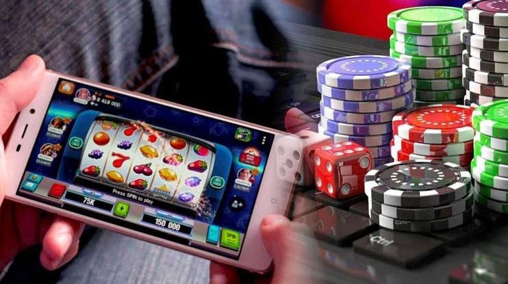 Filipino players enjoying mobile sports betting and casino games on jilliasia
